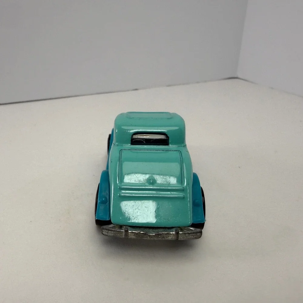 Hot Wheels 1934 Ford Coupe Teal Blue Flame 34 Diecast Car 1:64 Mattel 2012